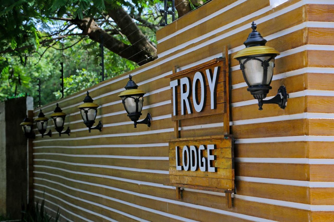 Troy Lodge Лусака Экстерьер фото
